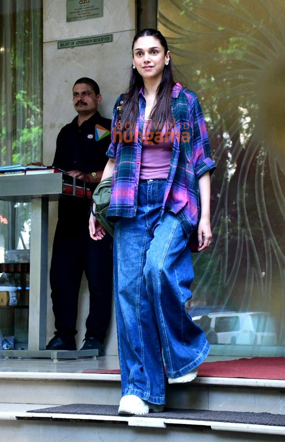 Photos: Aditi Rao Hydari snapped in Bandra