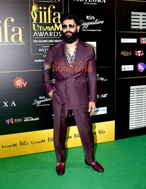 Photos: Ananya Panday, Rakul Preet Singh, Mrunal Thakur and others grace the green carpet of IIFA Utsavam Awards 2024