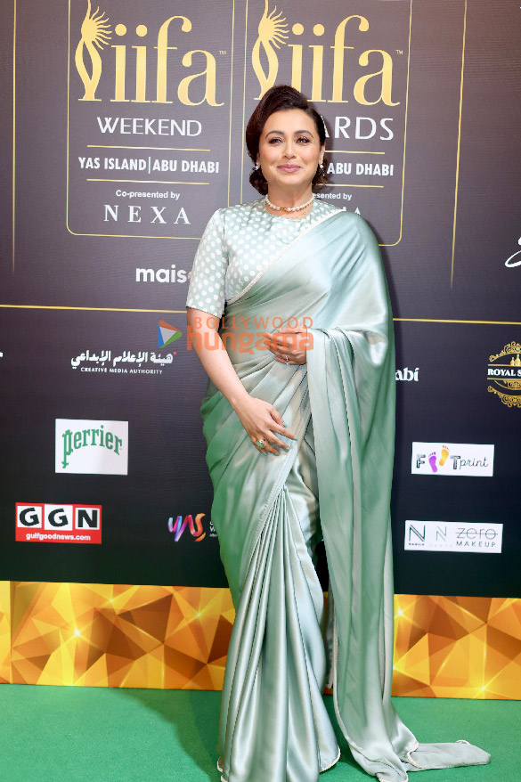 Photos: Shah Rukh Khan, Rani Mukerji, Kriti Sanon, Janhvi Kapoor and others grace the green carpet of IIFA Awards 2024