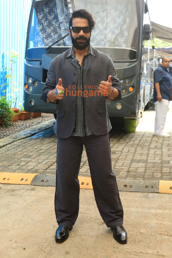Photos: Triptii Dimri and Rajkummar Rao snapped promoting Vicky Vidya Ka Woh Wala Video at India's Best Dancer set
