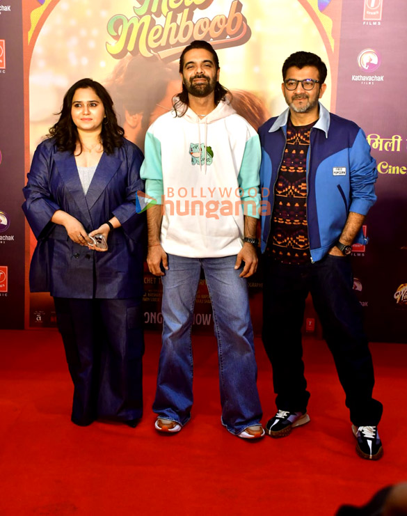 Photos: Triptii Dimri and others snapped at 'Mere Mehboob' song launch from Vicky Vidya Ka Woh Wala Video