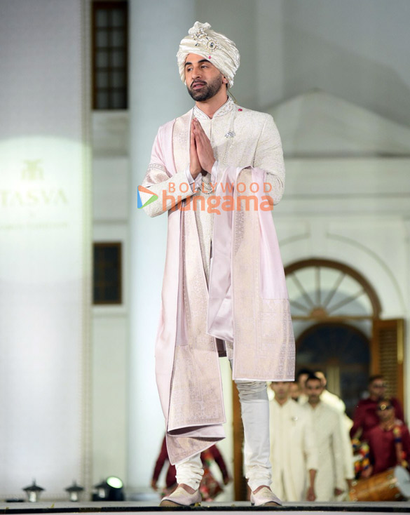 Photos: Ranbir Kapoor walks the ramp for Tarun Tahiliani in Delhi