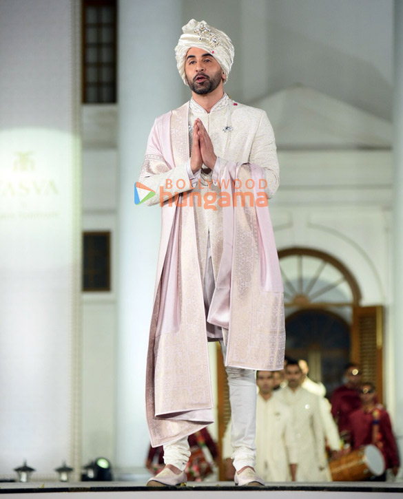 Photos: Ranbir Kapoor walks the ramp for Tarun Tahiliani in Delhi