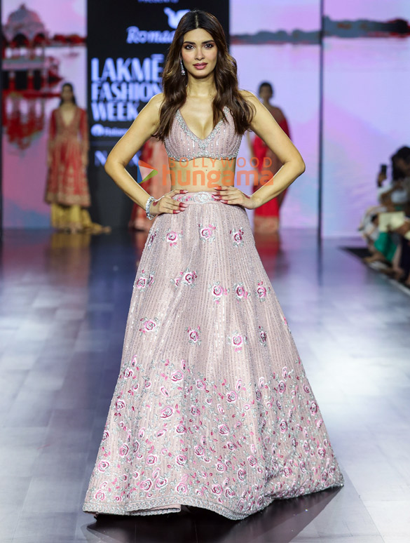 Photos: Shraddha Kapoor, Alaya F, Manushi Chhillar and others walk the ramp at Lakme Fashion Week 2024