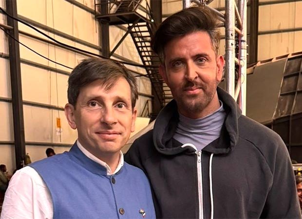 Hrithik Roshan poses with French Consul General on War 2 sets!