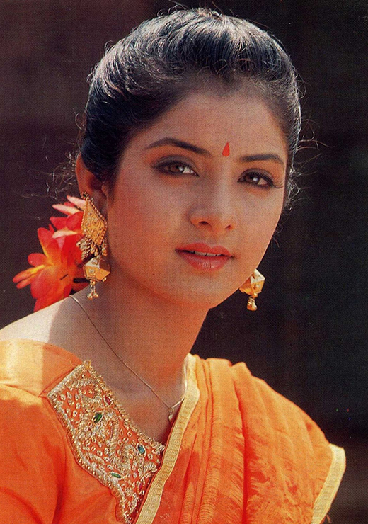 Divya Bharti, Filmography, Movies, Divya Bharti News, Videos, Songs,  Images, Box Office, Trailers, Interviews - Bollywood Hungama