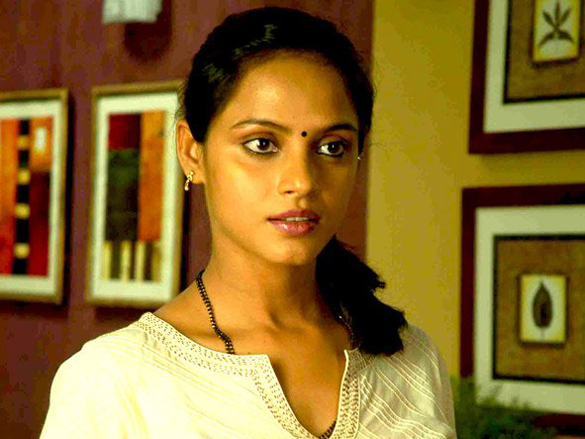 Neetu Chandra In Yavarum Nalam