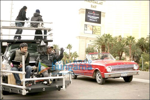 Behind the Scenes of Anjaana Anjaani - Part 2 - Bollywood Hungama Behind the Scenes of Anjaana Anjaani - Part 2 - Bollywood Hungama