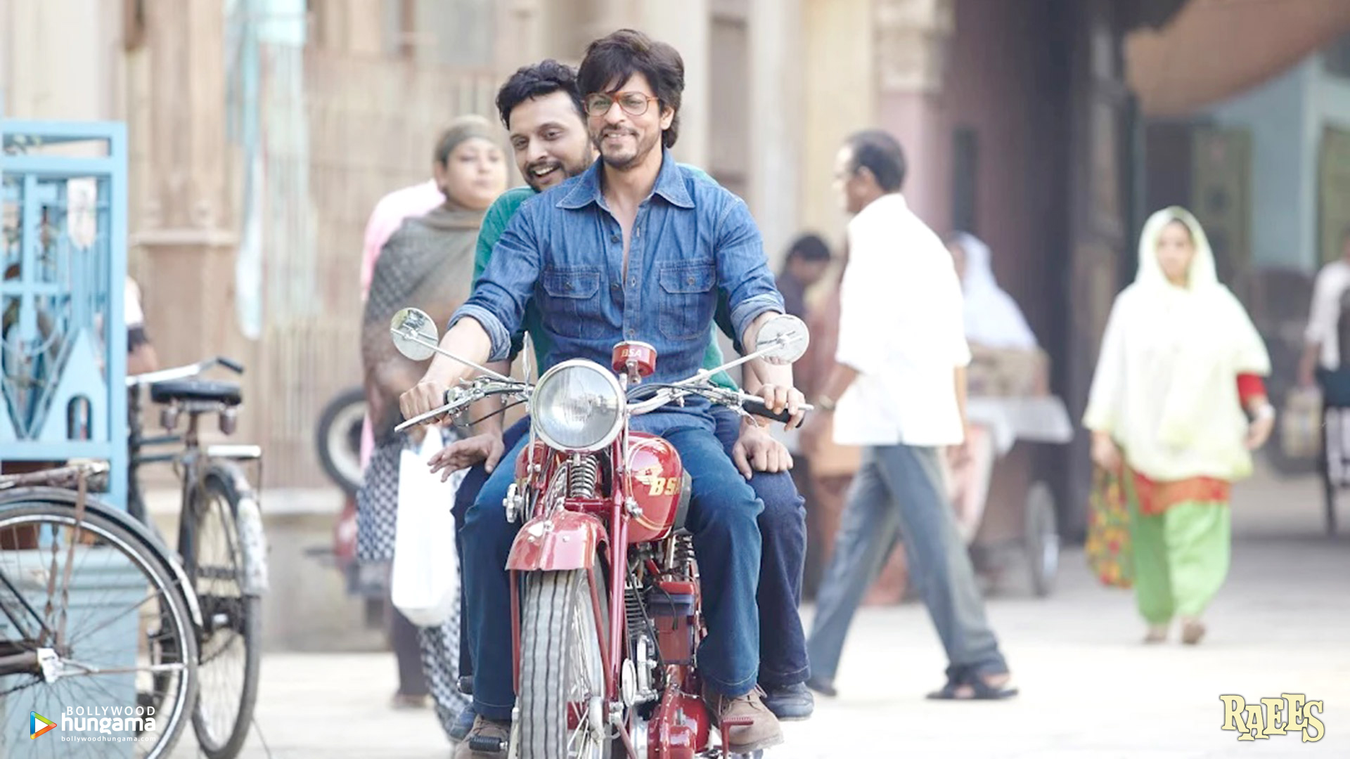 Raees 2017 Wallpapers | Raees 2017 HD Images | Photos raees1-17