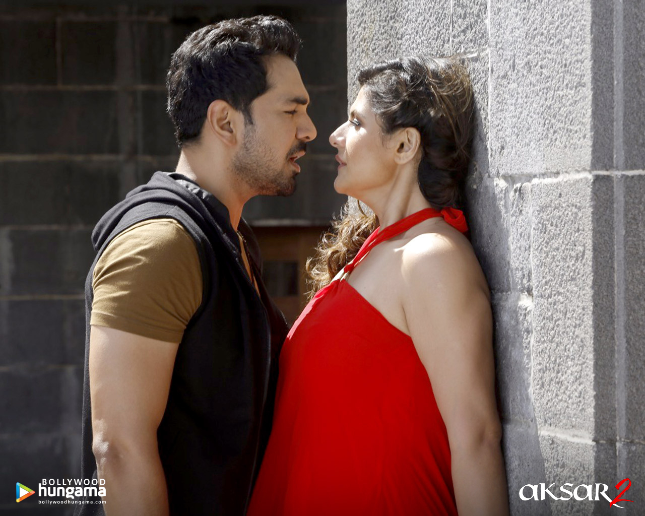 Aksar 2 2017 Wallpapers | Aksar 2 2017 HD Images | Photos aksar-21-3 ...
