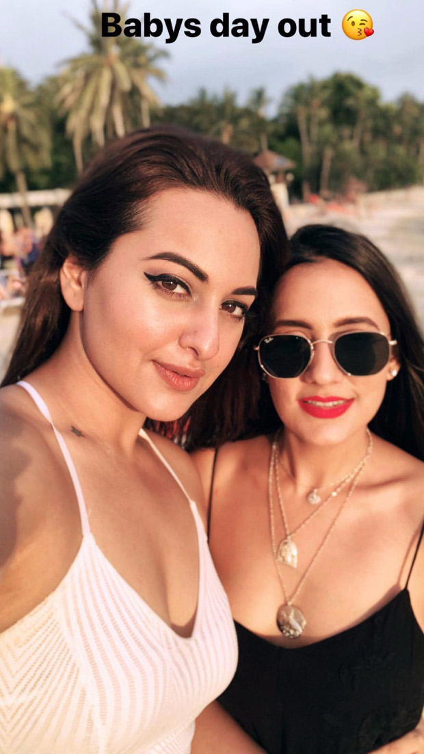 Check out: Sonakshi Sinha plays volleyball with friends during her vacation  in Singapore : Bollywood News - Bollywood Hungama