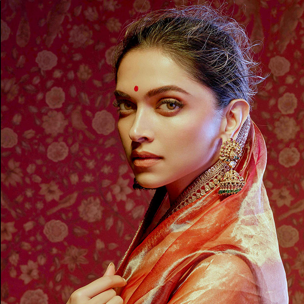 bajirao mastani deepika red dress Deepika Padukone as Mastani from the movie Bajirao Mastani (2015)