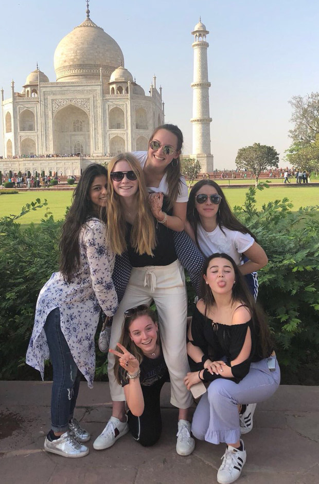 Who’s prettier? Suhana Khan or the Taj Mahal? See pictures and let us know! Who’s prettier? Suhana Khan or the Taj Mahal? See pictures and let us know!