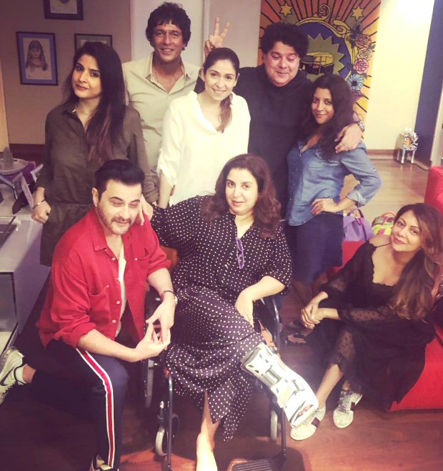 Farah Khan shares a photo and video album of celebrities on Instagram and here’s what it is all about Farah Khan shares a photo and video album of celebrities on Instagram and here’s what it is all about
