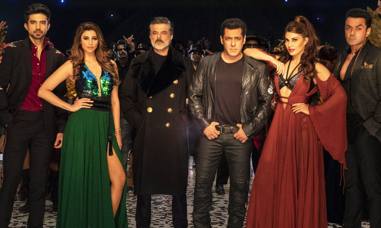 Race 3 Movie Review Image