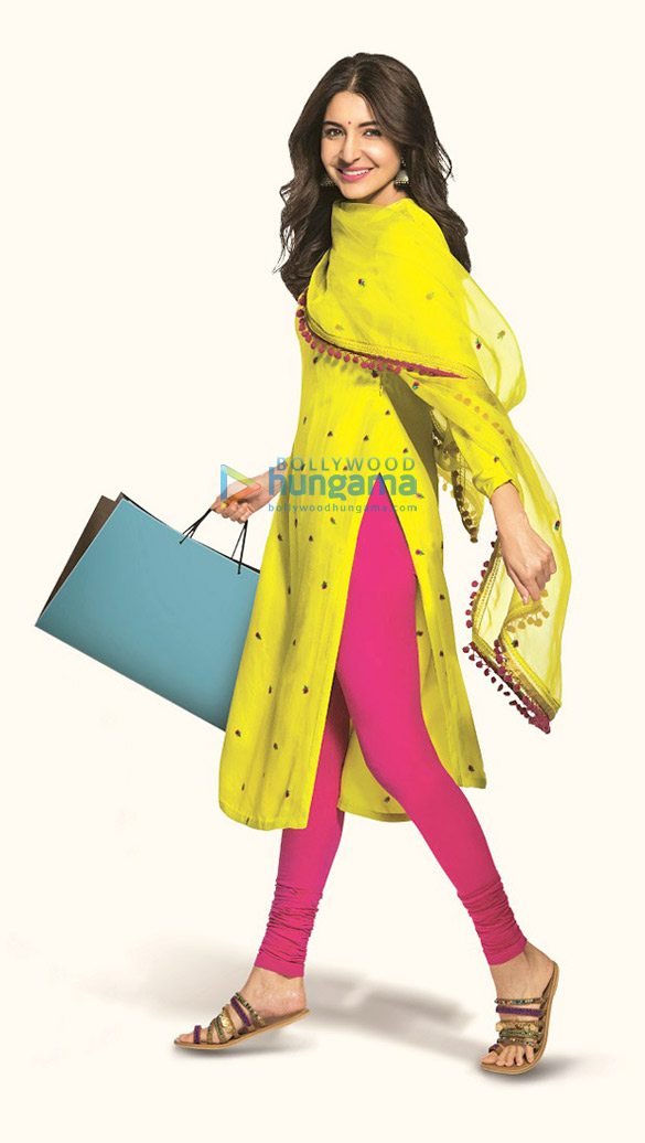 Pregnant Anushka Sharma adds easy-breezy yellow dress to her maternity  wardobe