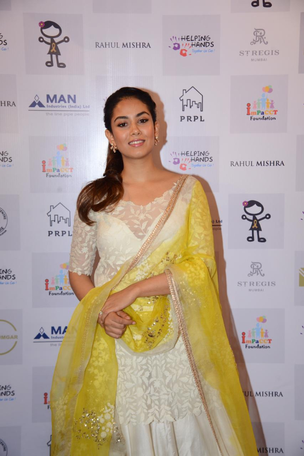 Slay Or Nay Mira Rajput Kapoor In Amrita Thakur For A Fundraiser Event Bollywood Hungama