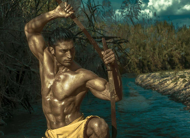 Vidyut Jammwal introduces India to animal flow workout for his upcoming  film, Junglee : Bollywood News - Bollywood Hungama