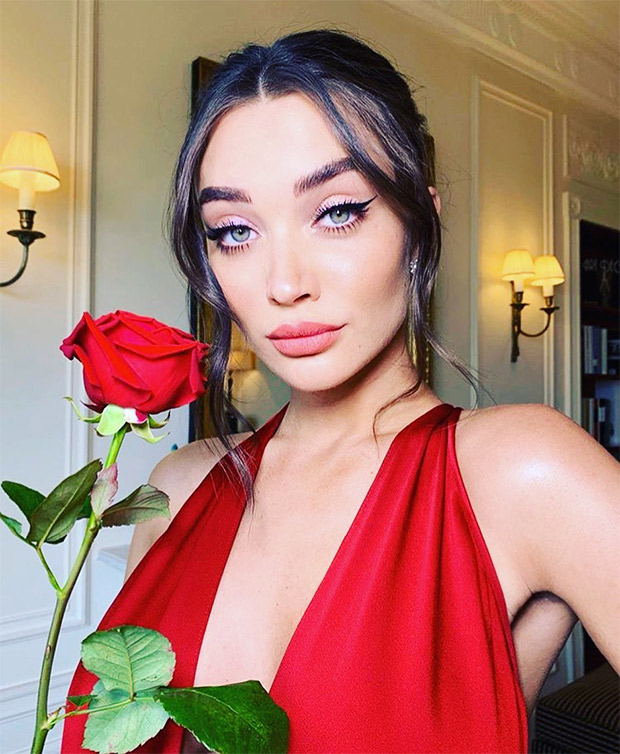 BAFTAs 2019 Pregnant Amy Jackson looks ravishing in crimson red gown