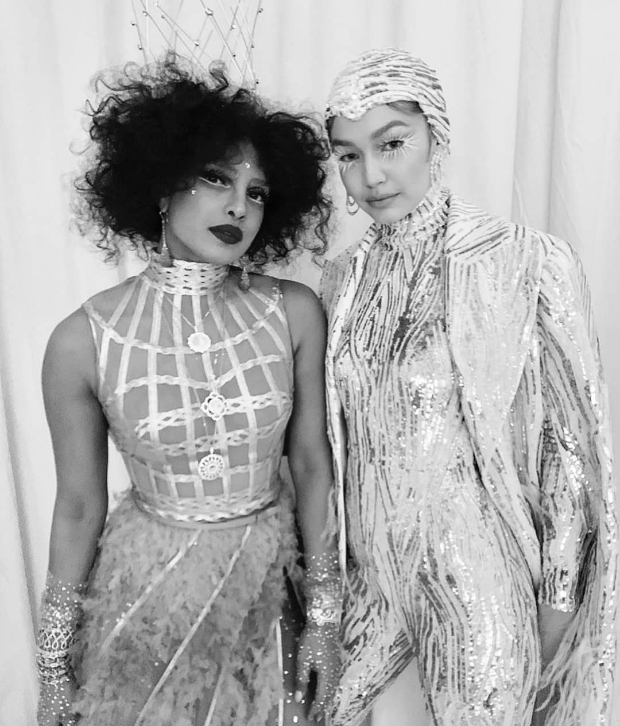 Met Gala 2019 Priyanka Chopra Finally Meets Supermodel Gigi