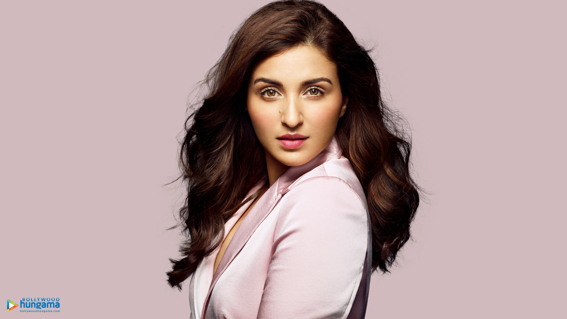 Parineeti Chopra Wallpapers | parineeti-chopra-3-6 - Bollywood Hungama Parineeti Chopra Wallpapers | parineeti-chopra-3-6 - Bollywood Hungama