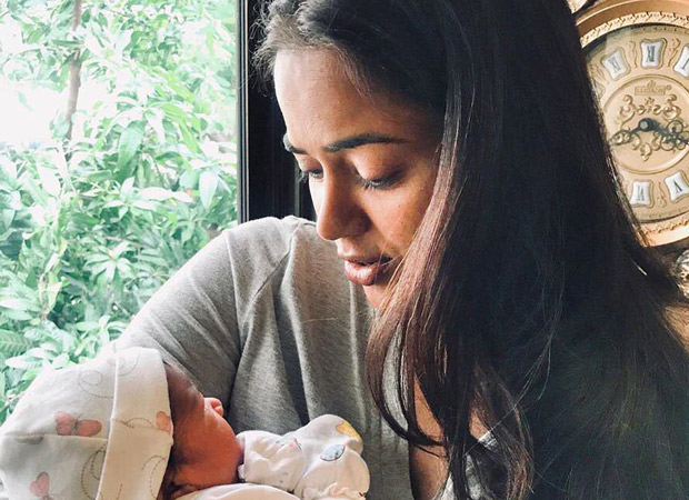 Sameera Reddy shares the heartiest post about her second born, her little baby girl