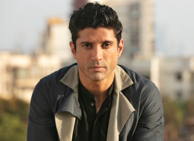 Farhan Akhtar suffers from hairline fracture during Toofan shooting