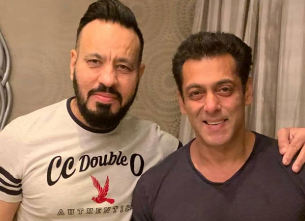 25 years and still Being Strong”: Salman Khan shares a photo with bodyguard Shera : Bollywood News - Bollywood Hungama