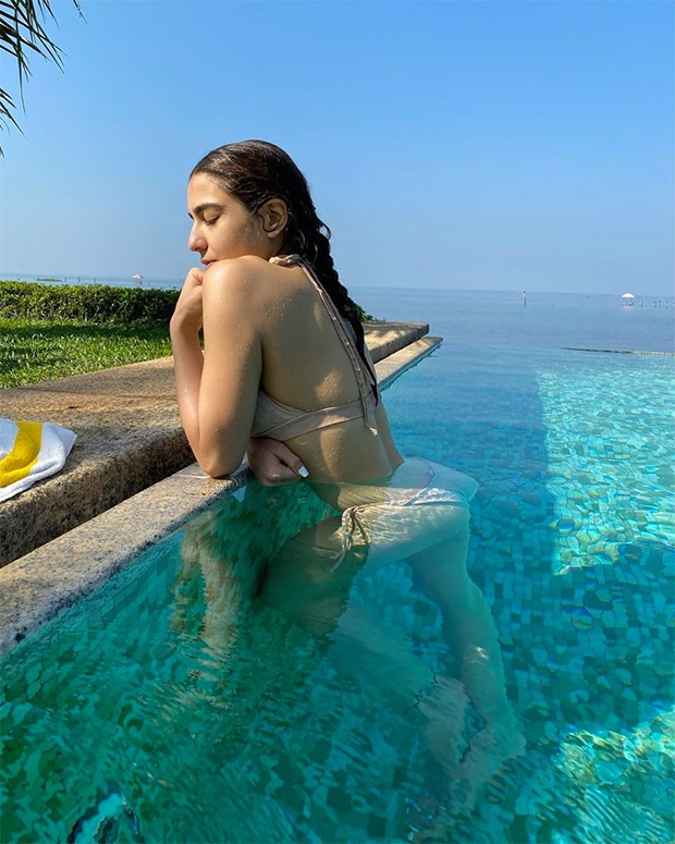 Saif Ali Khan Xx - Sara Ali Khan sets the temperature soaring while soaking in the sun in a  BIKINI : Bollywood News - Bollywood Hungama