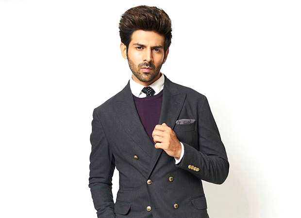 WOAH! Kartik Aaryan becomes to first Indian actor to get his own Instagram filter