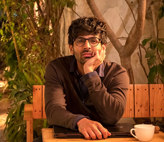 Meet Kartik Aaryan as Veer and Raghu in Imtiaz Ali's Love Aaj Kal Meet Kartik Aaryan as Veer and Raghu in Imtiaz Ali's Love Aaj Kal