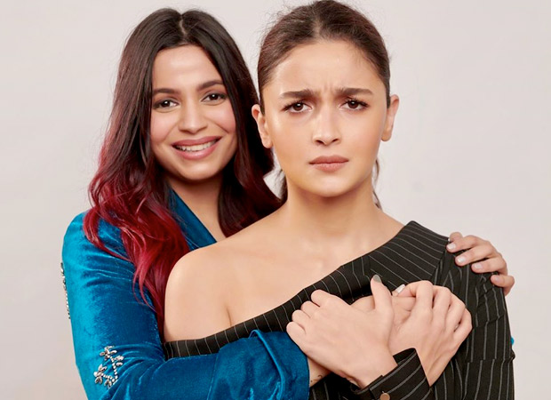 Alia Bhatt sports the cutest frown as she poses with sister Shaheen Bhatt,  see photo : Bollywood News - Bollywood Hungama