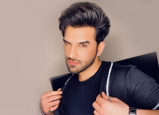 Paras Chhabra says he has been feeding the stray dogs around his building : Bollywood News - Bollywood Hungama Paras Chhabra says he has been feeding the stray dogs around his building : Bollywood News - Bollywood Hungama