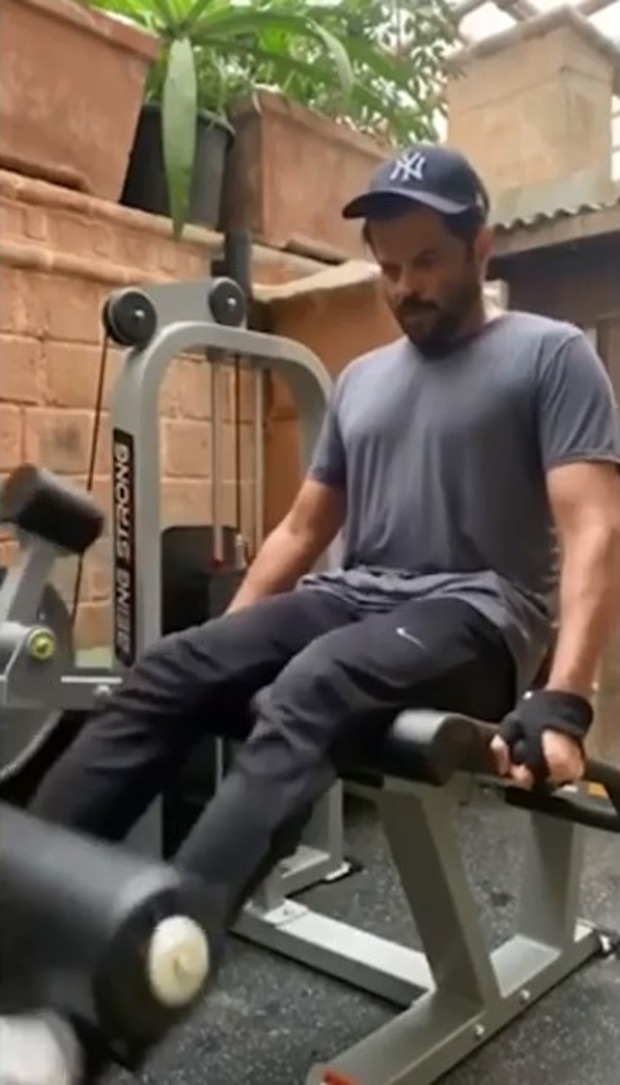 Anil Kapoor says never skip leg day, posts workout out video while listening to ‘Beat It’ by Michael Jackson 