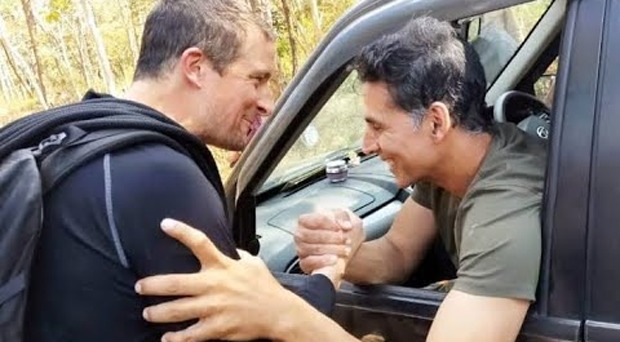 Akshay Kumar suffered minor injuries while shooting with Bear Grylls for Man vs Wild in Bandipur Akshay Kumar suffered minor injuries while shooting with Bear Grylls for Man vs Wild in Bandipur