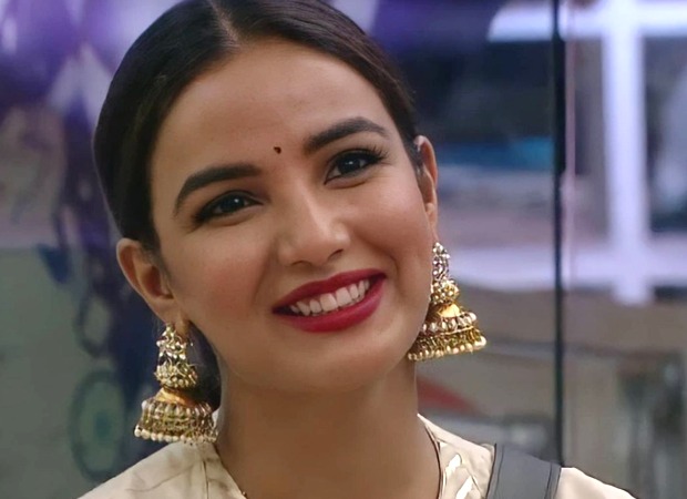 Bigg Boss 14’s Jasmin Bhasin says “I follow the Jo-dil-mai-aaye-kha-lo-diet!”