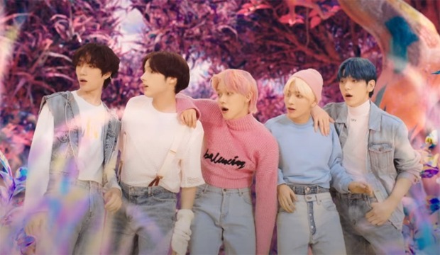 TXT makes vibrant comeback with whimsical 'Blue Hour' music