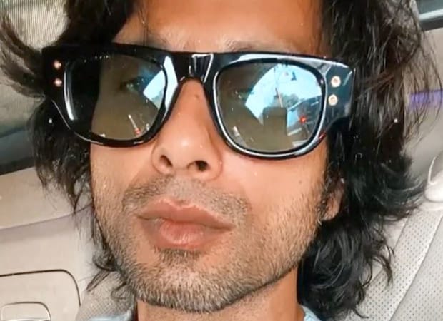 Shahid Kapoor expresses his mood for the week through this funny video; watch : Bollywood News - Bollywood Hungama Shahid Kapoor expresses his mood for the week through this funny video; watch : Bollywood News - Bollywood Hungama