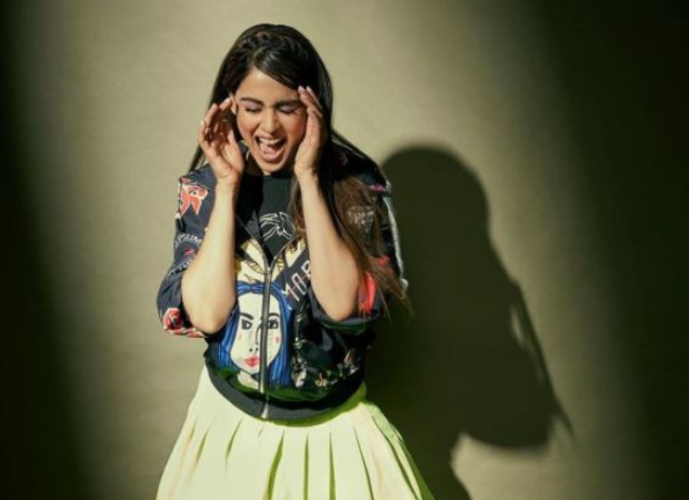 Genelia D'Souza's latest photoshoot is giving us the Jaane Tu Ya Jaane Na vibes