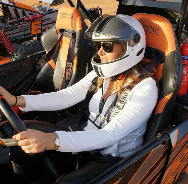 Nargis Fakhri enjoys buggy drive and hot-air balloon ride in Dubai, see photos