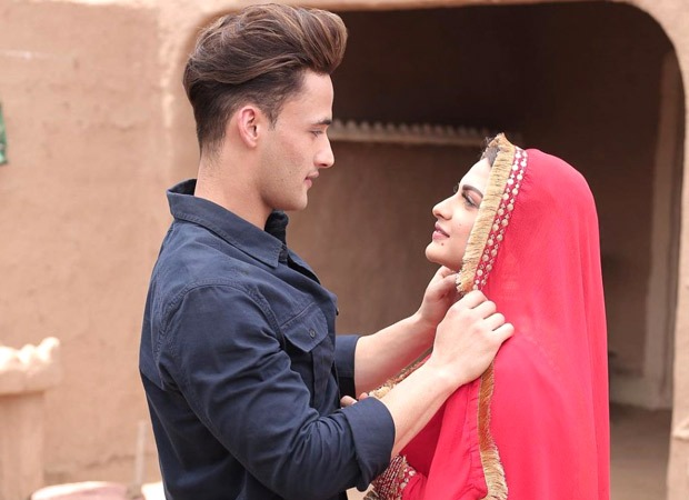 Himanshi Khurana reveals adorable details of being in a relationship with Asim Riaz, says they are in no hurry to get married : Bollywood News - Bollywood Hungama