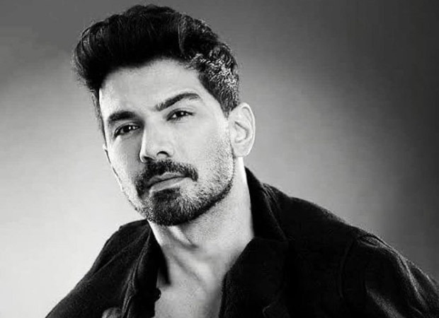 Bigg Boss 14 Abhinav Shukla gets eliminated during the mid-week evictions, leaving wife Rubina Dilaik inconsolable