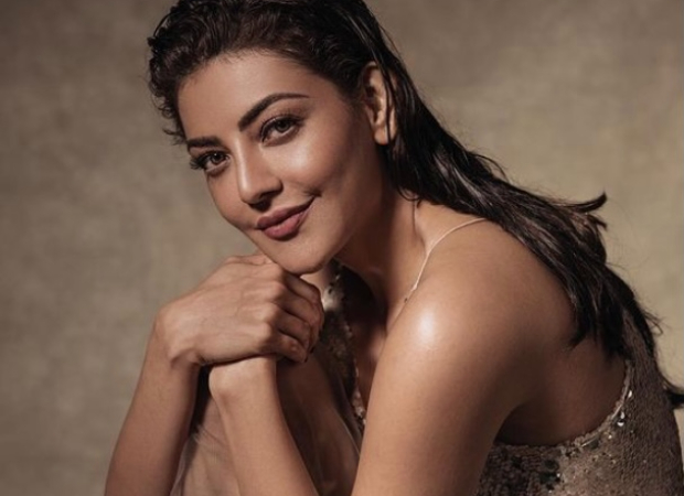 Kajal Allu Arjun Sex Videos - Kajal Aggarwal is a glam queen in shimmer and bronzed makeup : Bollywood  News - Bollywood Hungama