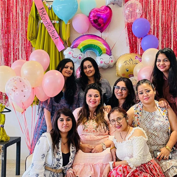 Kapil Sharma’s wife Ginni Chatrath is glowing in these unseen baby shower picture 