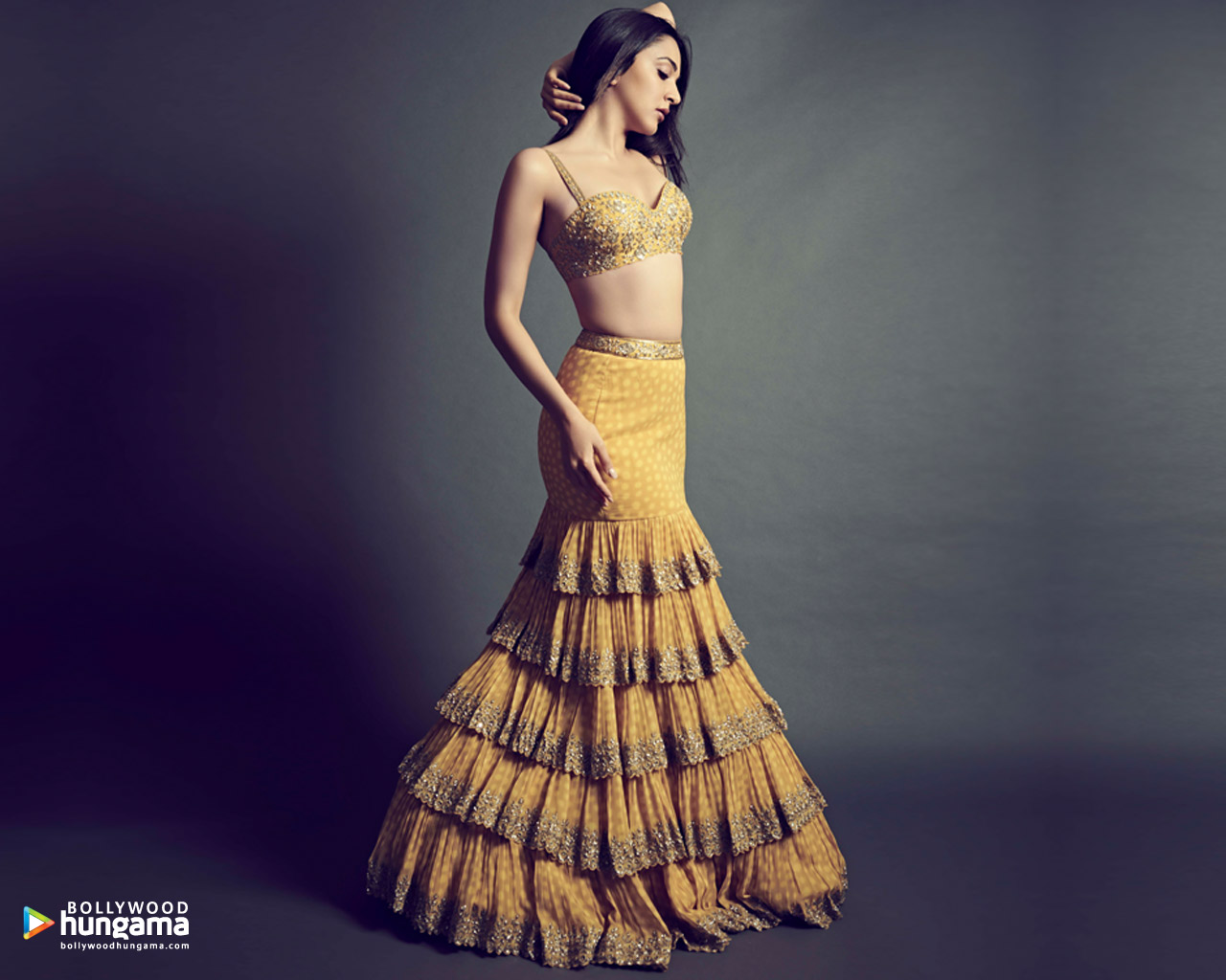 Kiara Advani Wallpapers | kiara-advani-1-12 - Bollywood Hungama
