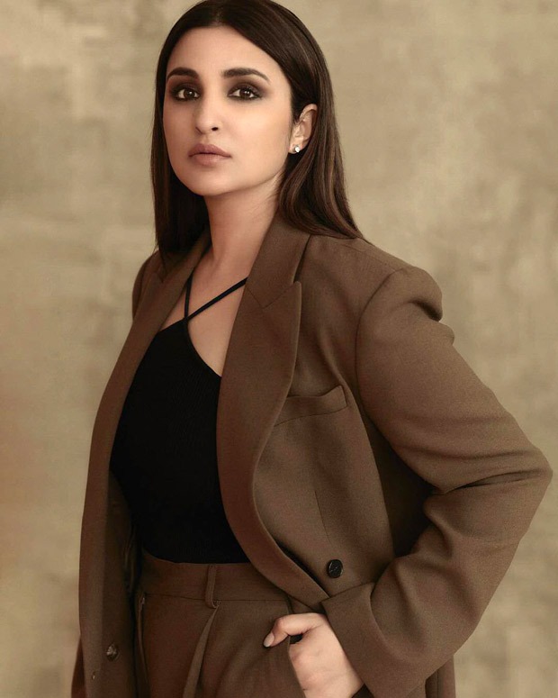 Parineeti Chopra aces the power dressing in pantsuit with smokey eye glam for The Girl On The Train promotions Parineeti Chopra aces the power dressing in pantsuit with smokey eye glam for The Girl On The Train promotions
