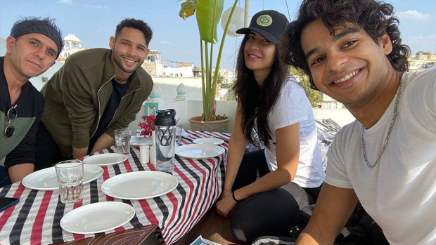 PhoneBhoot trio Katrina Kaif, Ishaan Khatter and Siddhant Chaturvedi enjoy lakeside view in Udaipur!