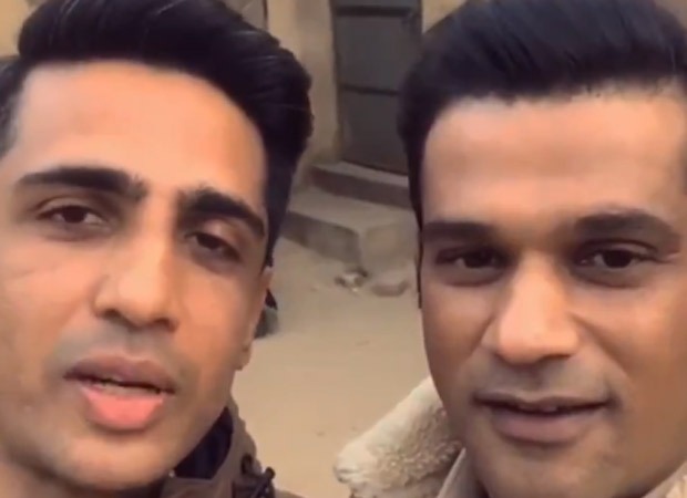 Sohum Shah takes social media tips from his Fallen co-star Gulshan Devaiah in a fun conversation