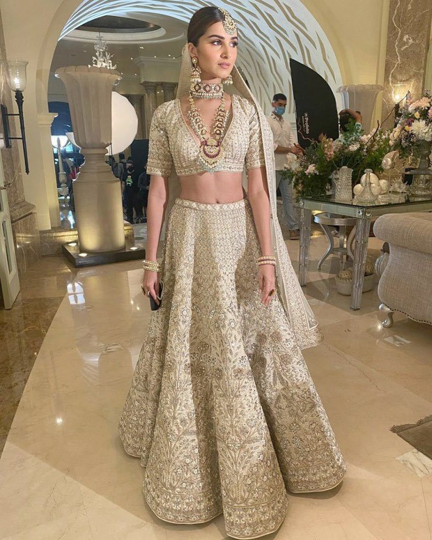 Tara Sutaria's ethnic love grows stronger with the classic Anita Dongre embellished lehenga worth Rs. 3.1 lakhs