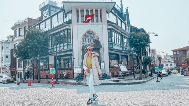 Yeh Jaadu Hai Jinn Ka fame Aditi Sharma shares aesthetic pictures from her recent trip to Turkey